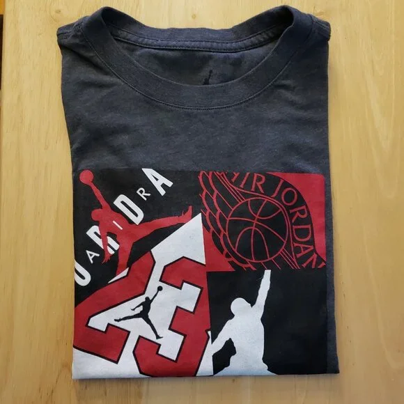 EUC boys Nike Jordan basketball t-shirt medium - Picture 3 of 8